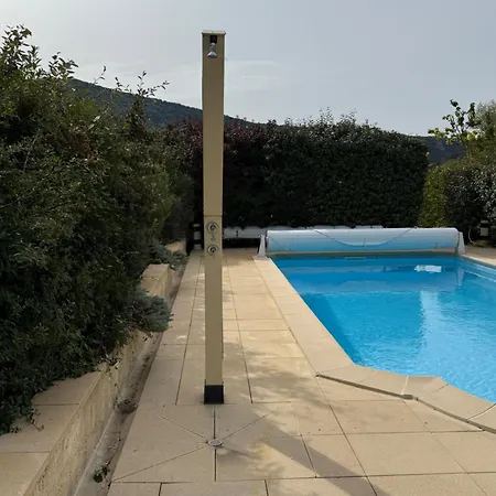 Holiday home Le Paradis De L'ibie *